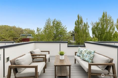 1108 34th Avenue Seattle WA 98122