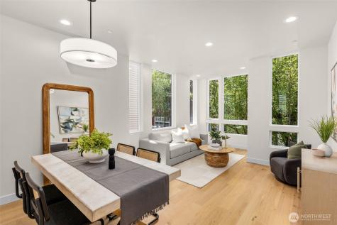 1108 34th Avenue Seattle WA 98122