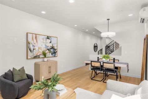 1108 34th Avenue Seattle WA 98122