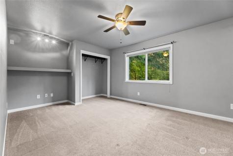 1710 S 390th Street Roy WA 98580