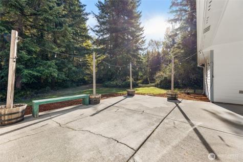 1710 S 390th Street Roy WA 98580