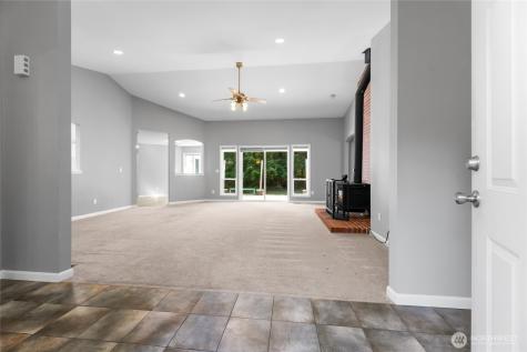 1710 S 390th Street Roy WA 98580