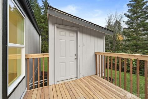 32 E Mountain View Road Camano Island WA 98282