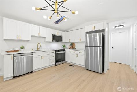 32 E Mountain View Road Camano Island WA 98282