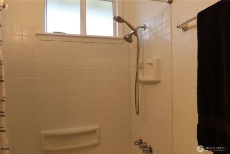 1405 Flower Avenue Port Orchard WA 98366