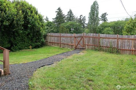 1405 Flower Avenue Port Orchard WA 98366