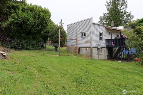 1405 Flower Avenue Port Orchard WA 98366