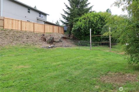 1405 Flower Avenue Port Orchard WA 98366