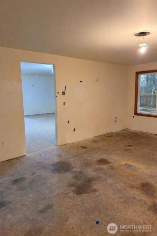 127 10th Street Sultan WA 98294