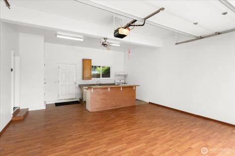 2111 201st Place SW Lynnwood WA 98036