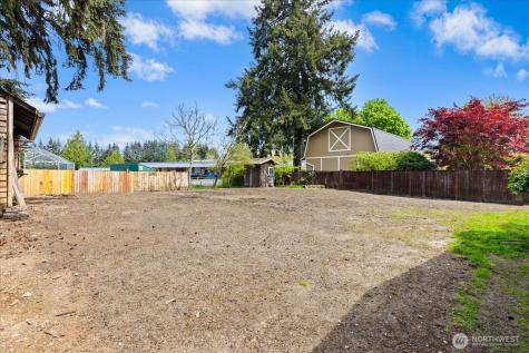 2111 201st Place SW Lynnwood WA 98036