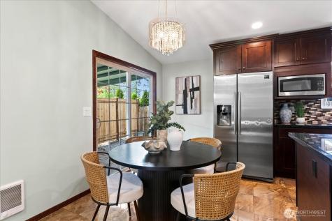 2111 201st Place SW Lynnwood WA 98036