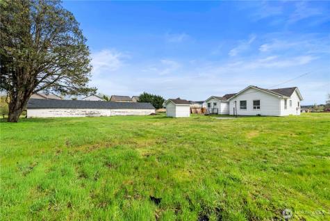 3829 60th Avenue E Fife WA 98424