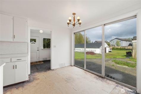 3829 60th Avenue E Fife WA 98424