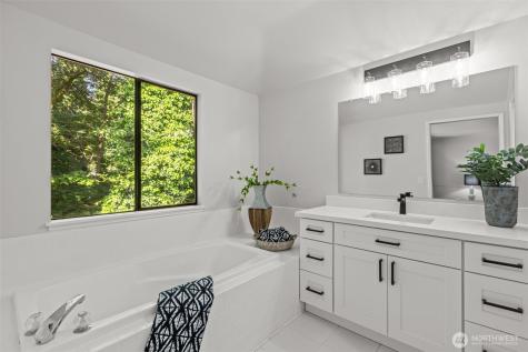 29105 13th Avenue S Federal Way WA 98003