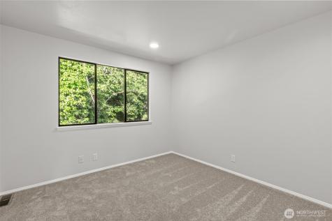 29105 13th Avenue S Federal Way WA 98003