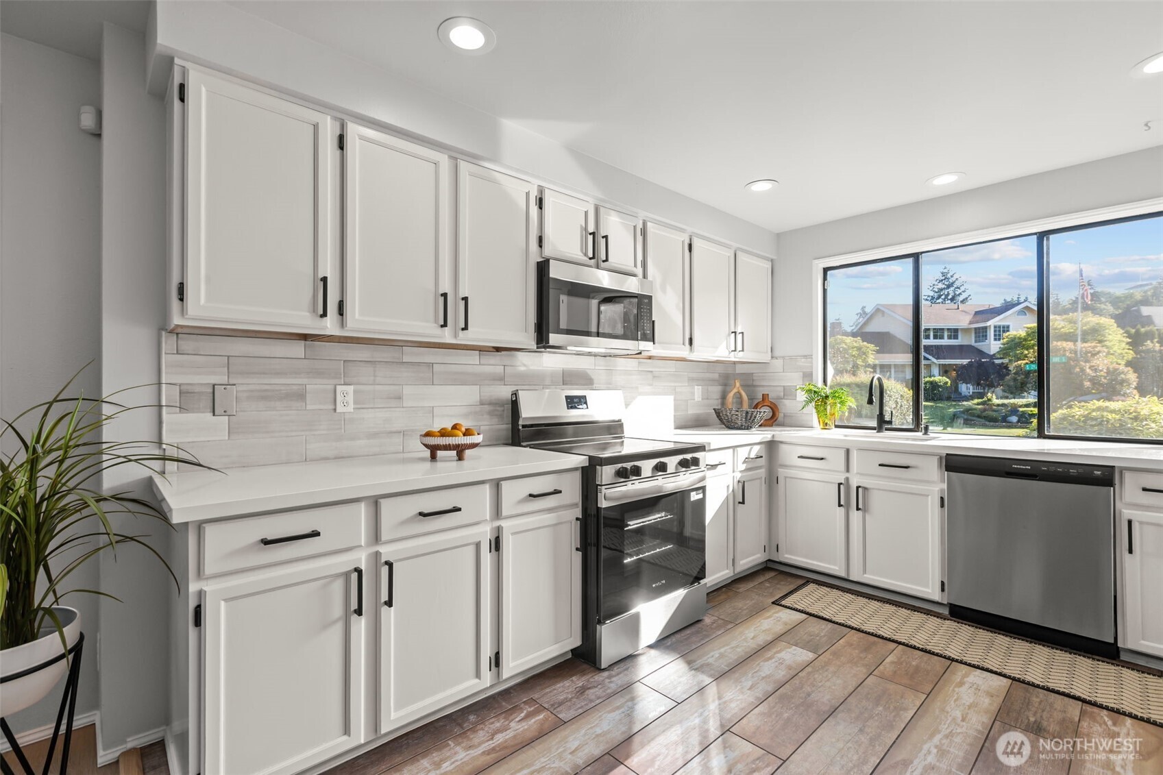 29105 13th Avenue S Federal Way WA 98003
