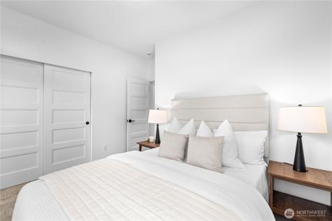 1704 N 47th Street Seattle WA 98103