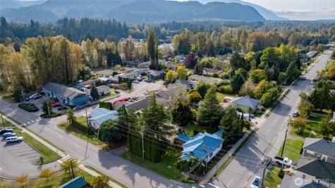 7362 N Superior Concrete WA 98237