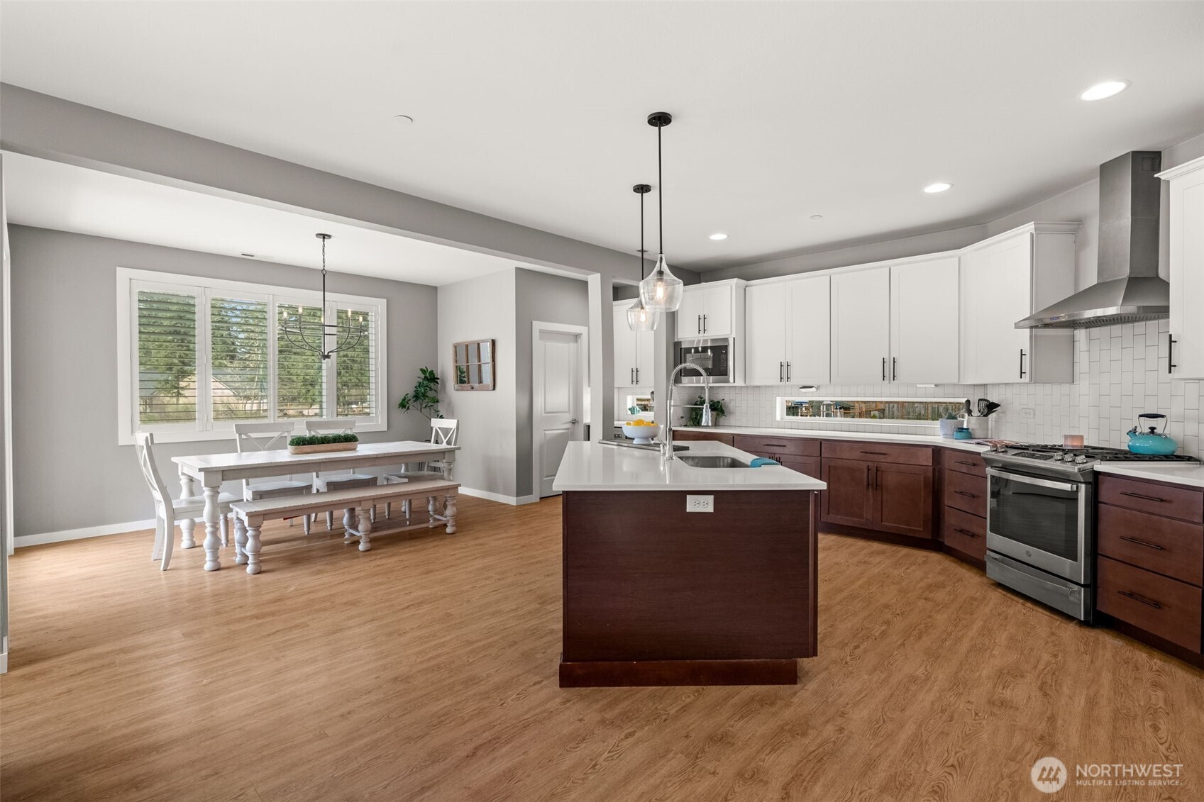 23240 46th Avenue E Spanaway WA 98387