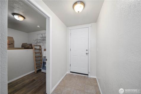 1305 NE 55th Street Seattle WA 98105
