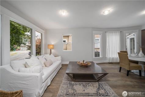 1305 NE 55th Street Seattle WA 98105