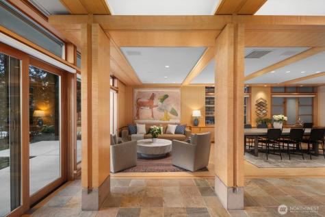 5505 Lake Washington Boulevard NE Kirkland WA 98033