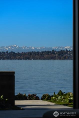 5505 Lake Washington Boulevard NE Kirkland WA 98033