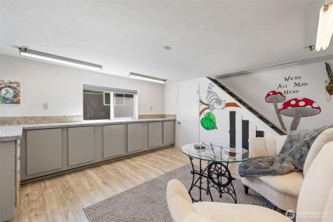 14225 104th Avenue NE Kirkland WA 98034