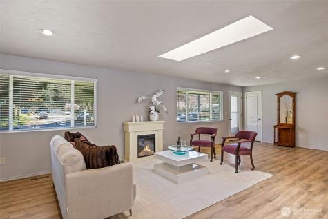 14225 104th Avenue NE Kirkland WA 98034