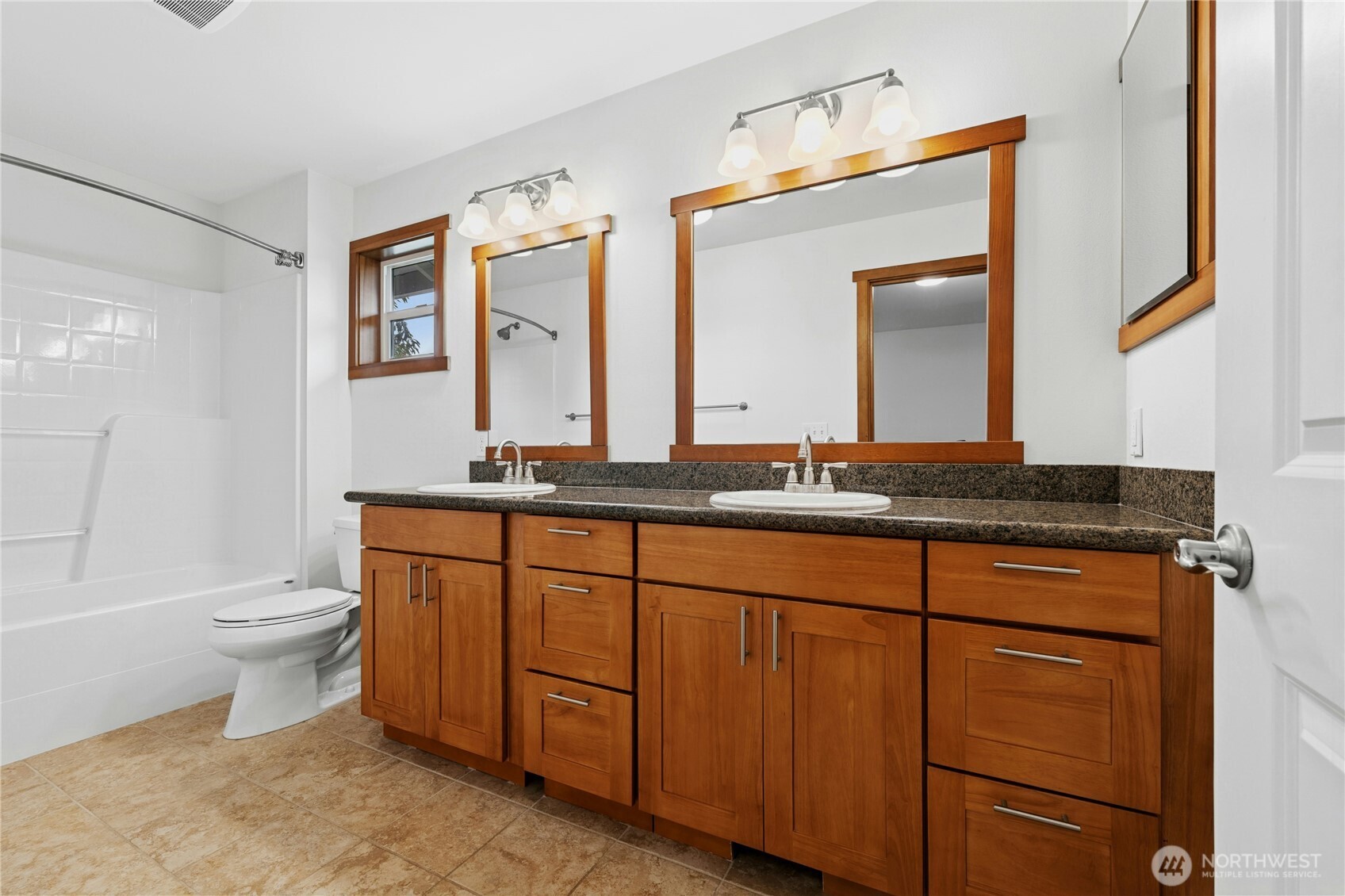 8118 NE 126th Street Kirkland WA 98034