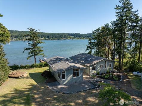 1794 Bayshore Road Lopez Island WA 98261