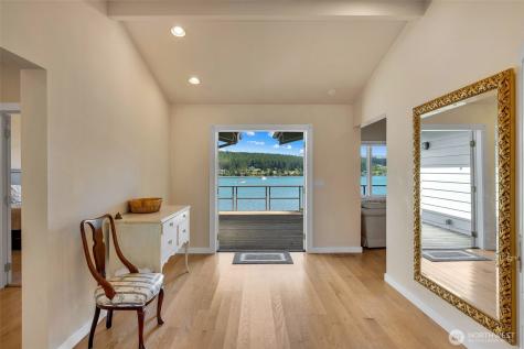 1794 Bayshore Road Lopez Island WA 98261