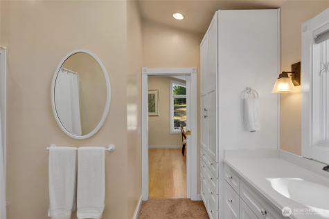 1794 Bayshore Road Lopez Island WA 98261