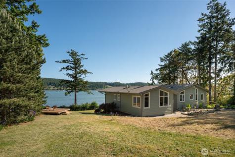1794 Bayshore Road Lopez Island WA 98261