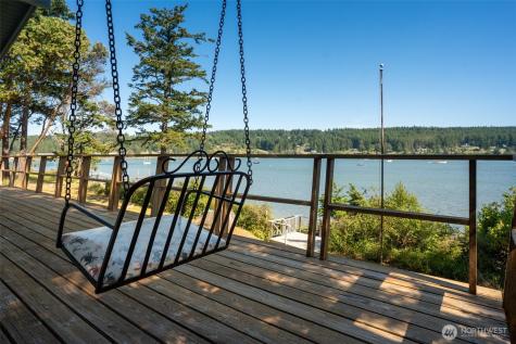 1794 Bayshore Road Lopez Island WA 98261