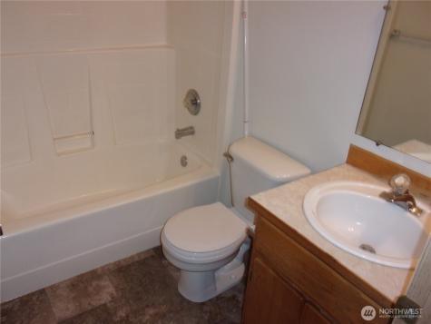 1128 123rd Street Ct E Tacoma WA 98445