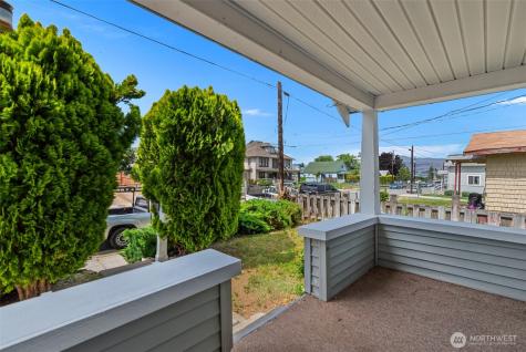 811 Cascade Street Wenatchee WA 98801