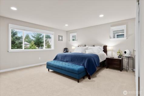 715 153rd Street SW Lynnwood WA 98087