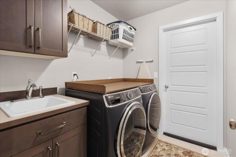715 153rd Street SW Lynnwood WA 98087