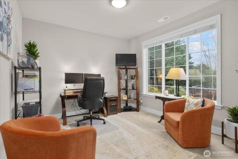 715 153rd Street SW Lynnwood WA 98087