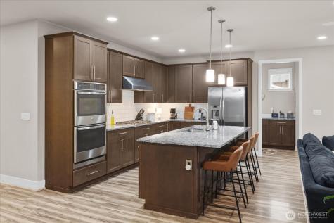 715 153rd Street SW Lynnwood WA 98087