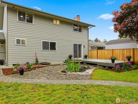 9112 10th Avenue SE Everett WA 98208