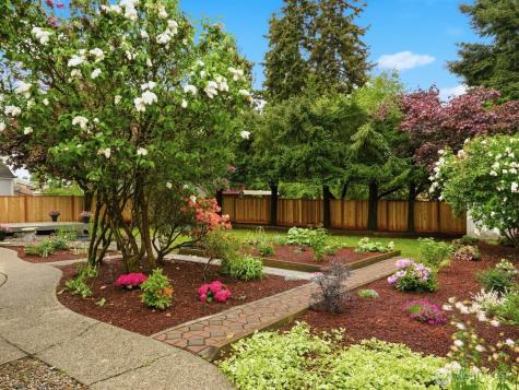 9112 10th Avenue SE Everett WA 98208