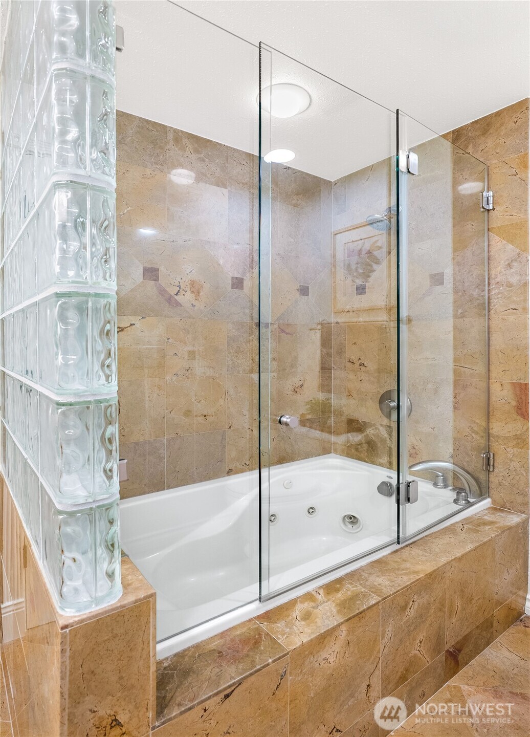 17811 7th Avenue W Bothell WA 98012