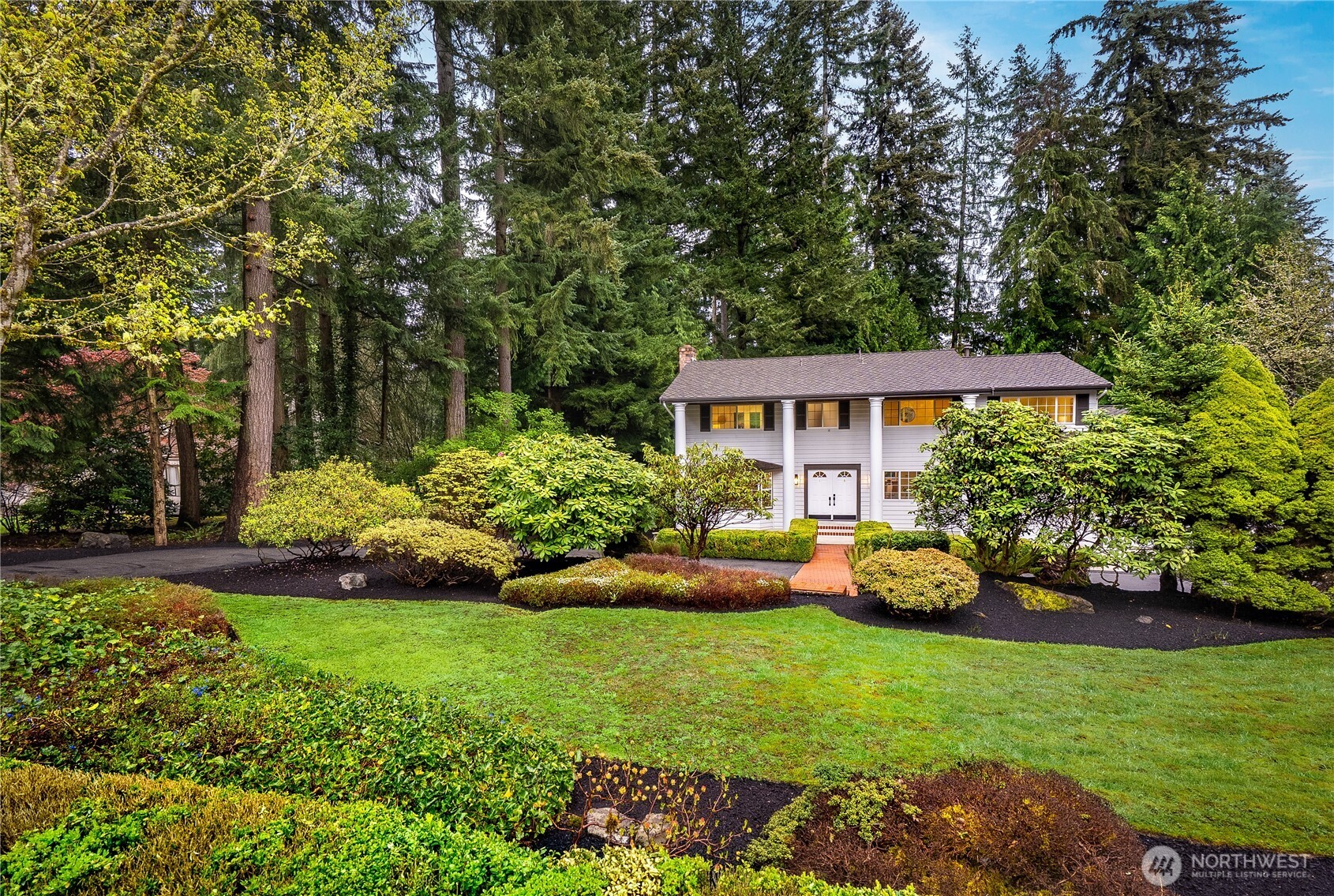 17811 7th Avenue W Bothell WA 98012