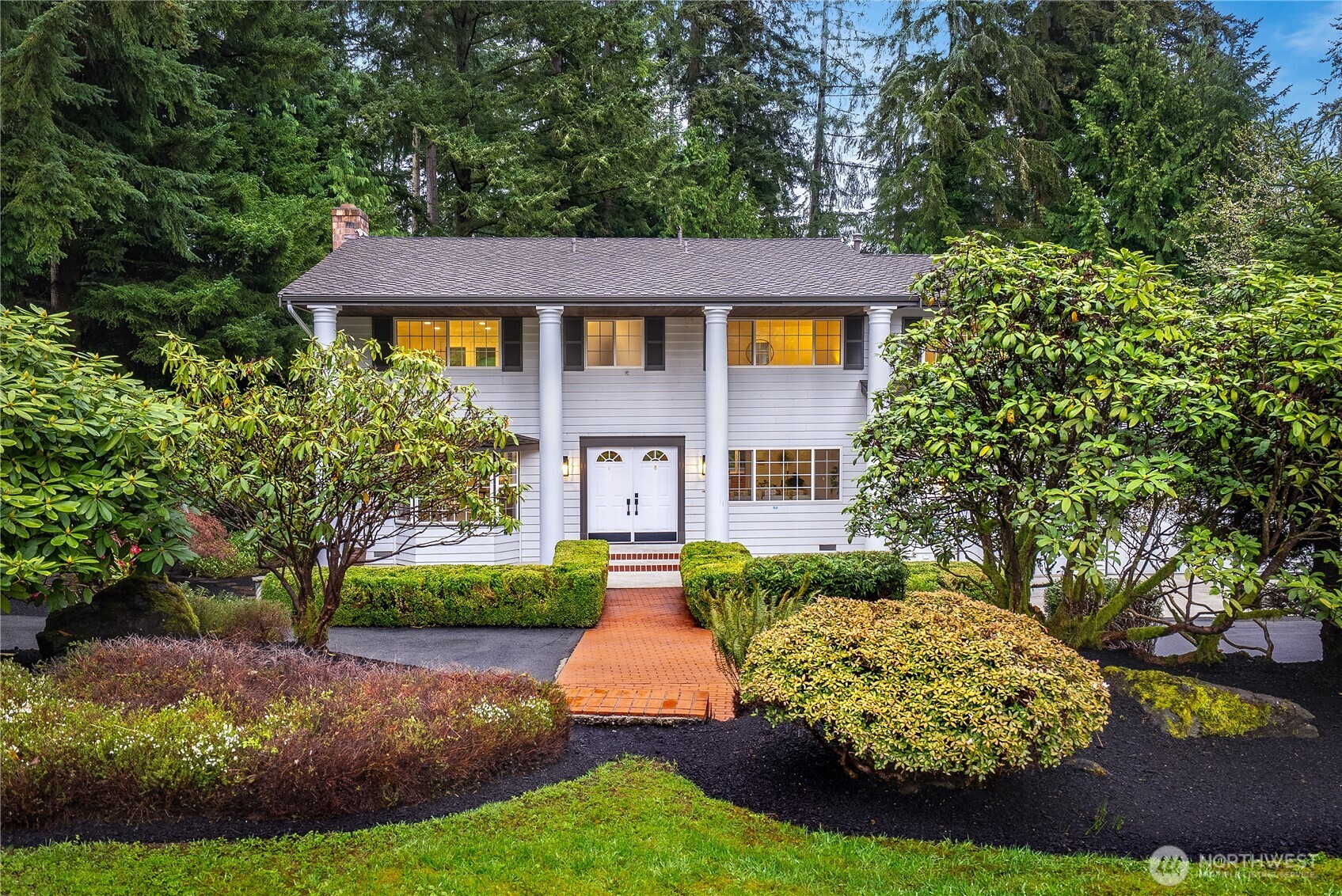 17811 7th Avenue W Bothell WA 98012
