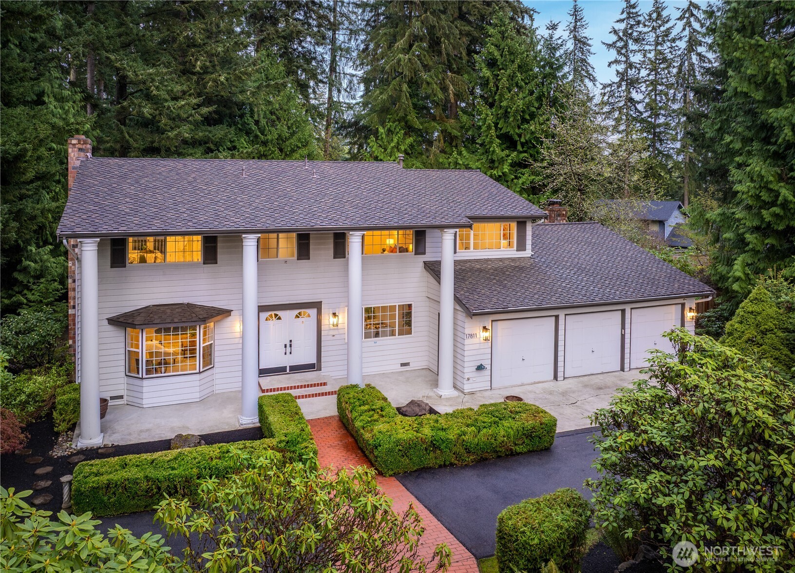17811 7th Avenue W Bothell WA 98012