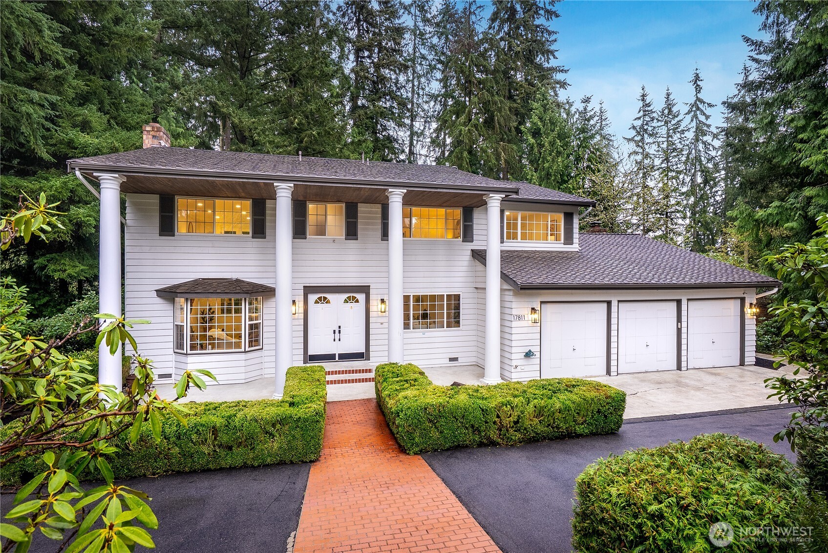 17811 7th Avenue W Bothell WA 98012