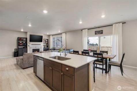 4384 Acacia Lane SE Port Orchard WA 98366